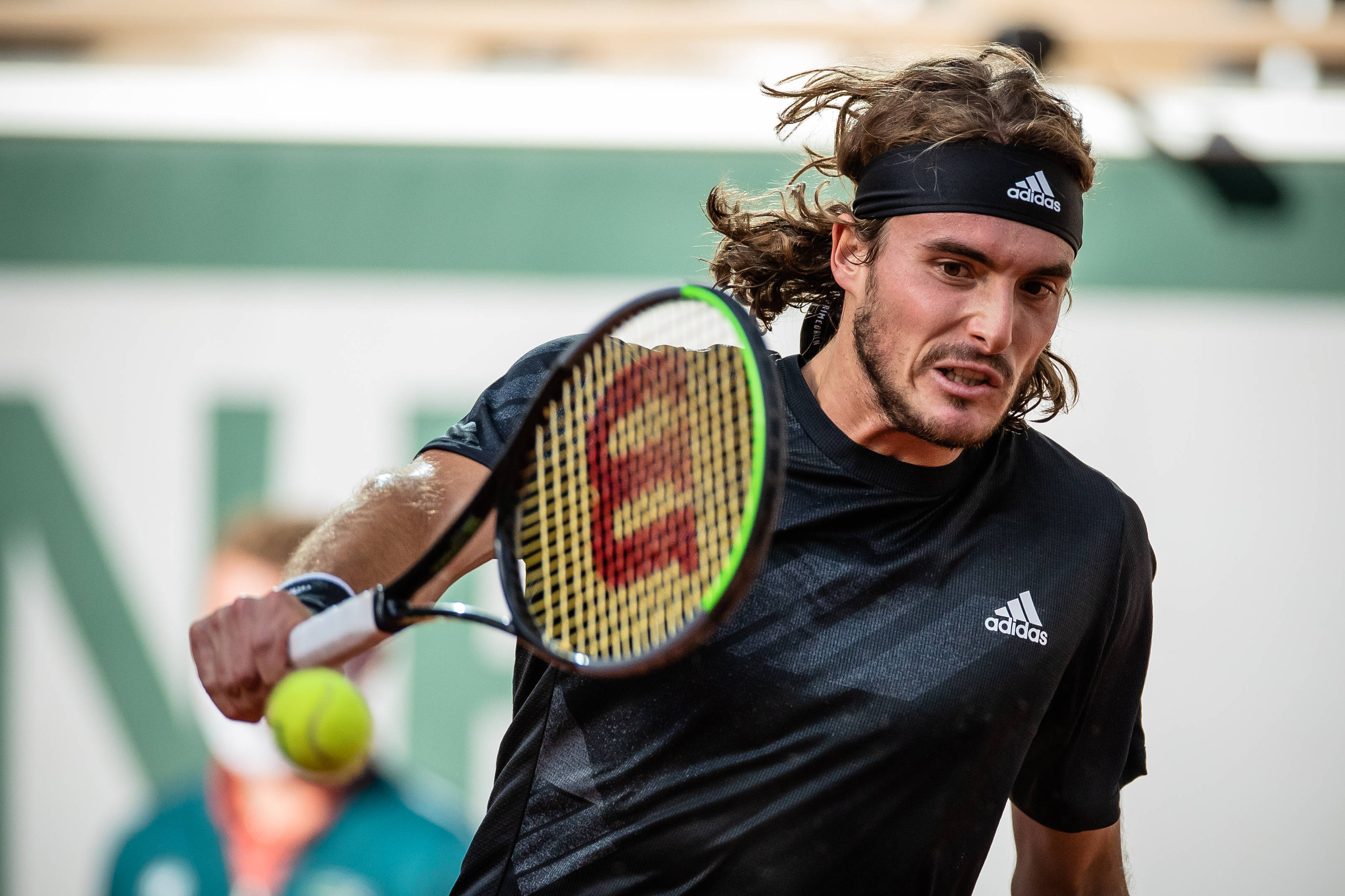 关于欧洲网球队轻取法国网球队，西西帕斯关键制胜的信息