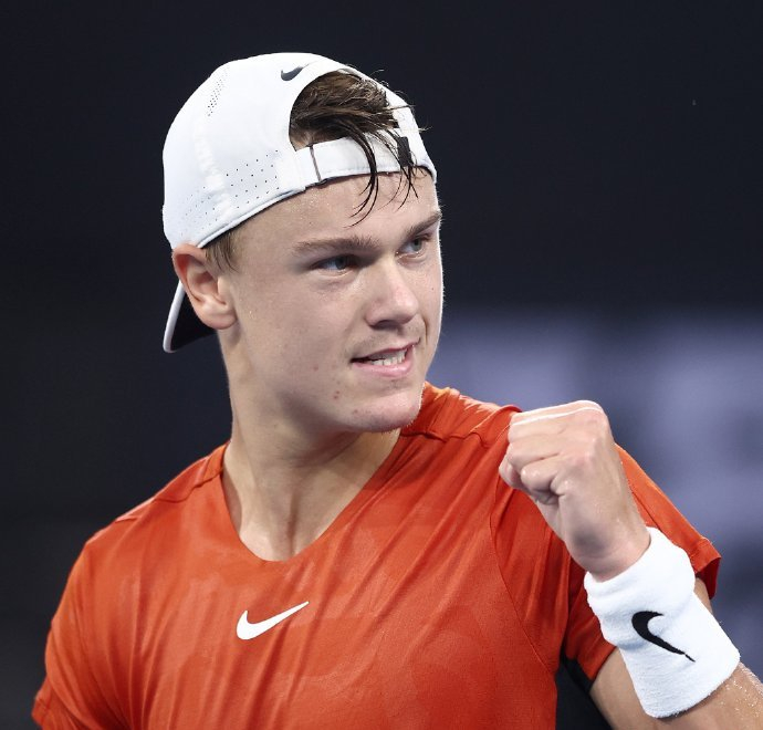 德国网球队完胜澳大利亚网球队，穆雷打破历史纪录的简单介绍