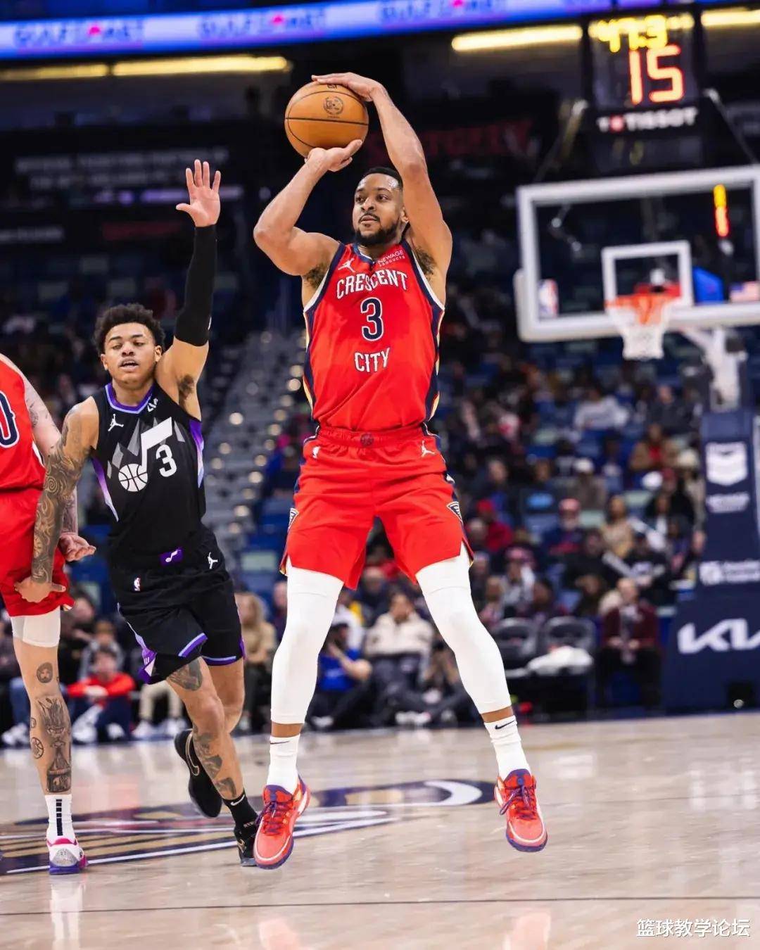 美国男篮轻取鹈鹕，麦科勒姆爆发神勇的简单介绍