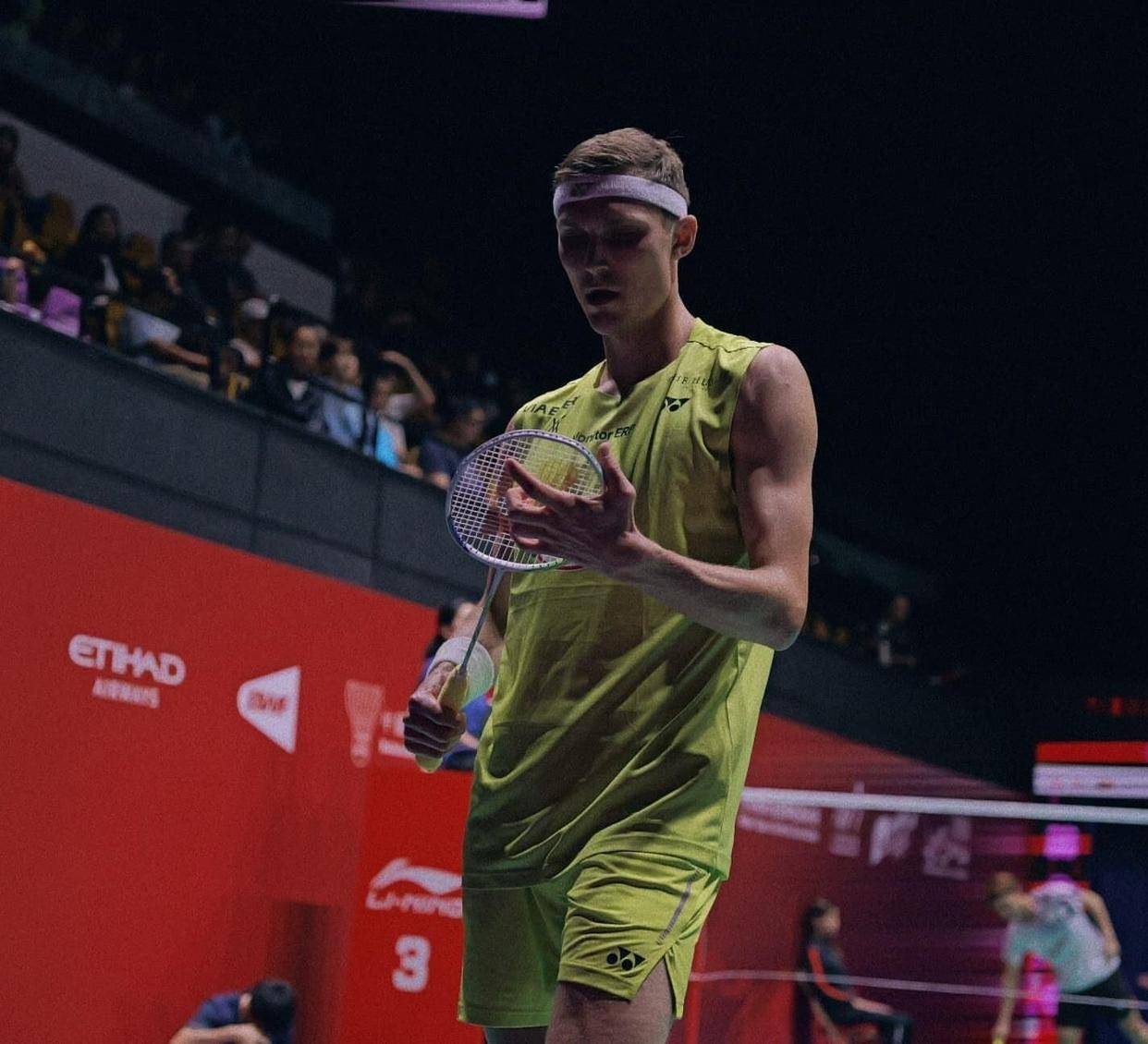 英格兰羽毛球队力克印度羽毛球队，安赛龙统治全场的简单介绍