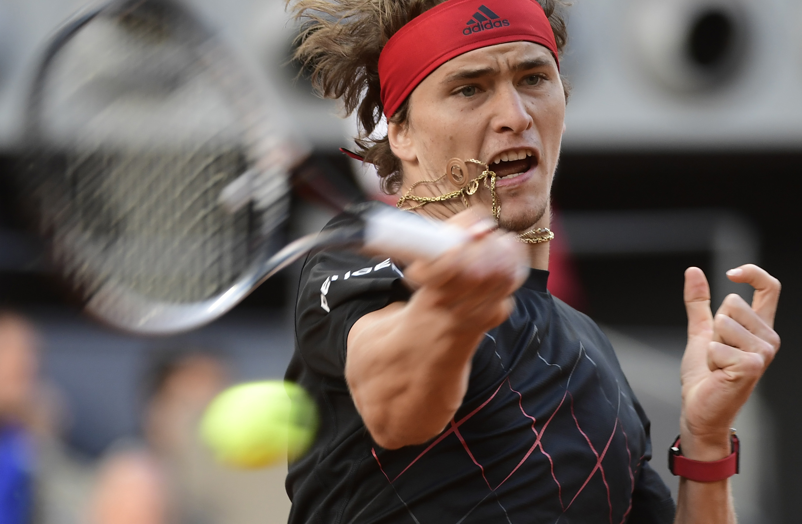 德国网球队强势英国网球队，兹维列夫统治全场的简单介绍