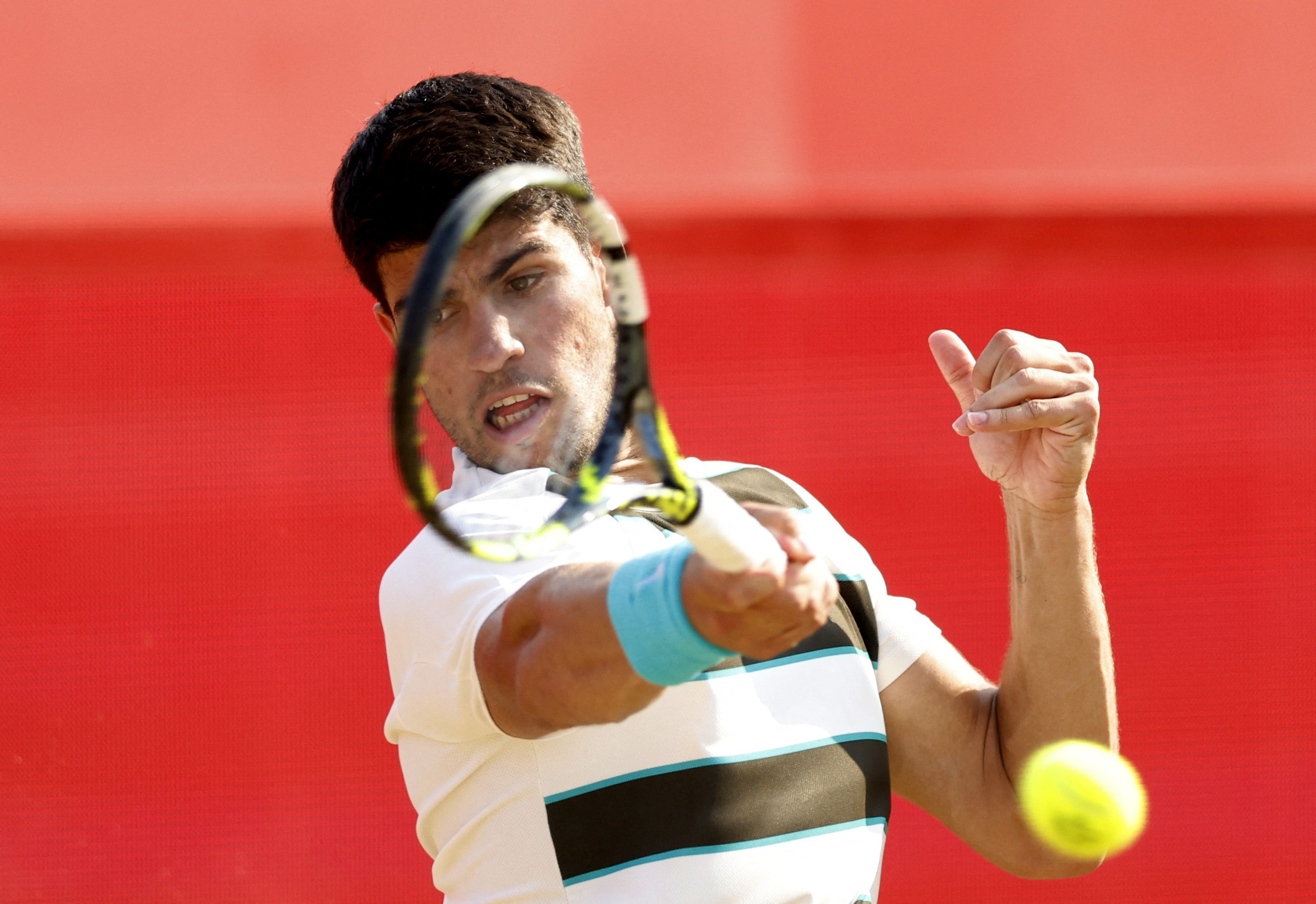 日本网球队翻盘世界网球队，阿尔卡拉斯送出助攻的简单介绍