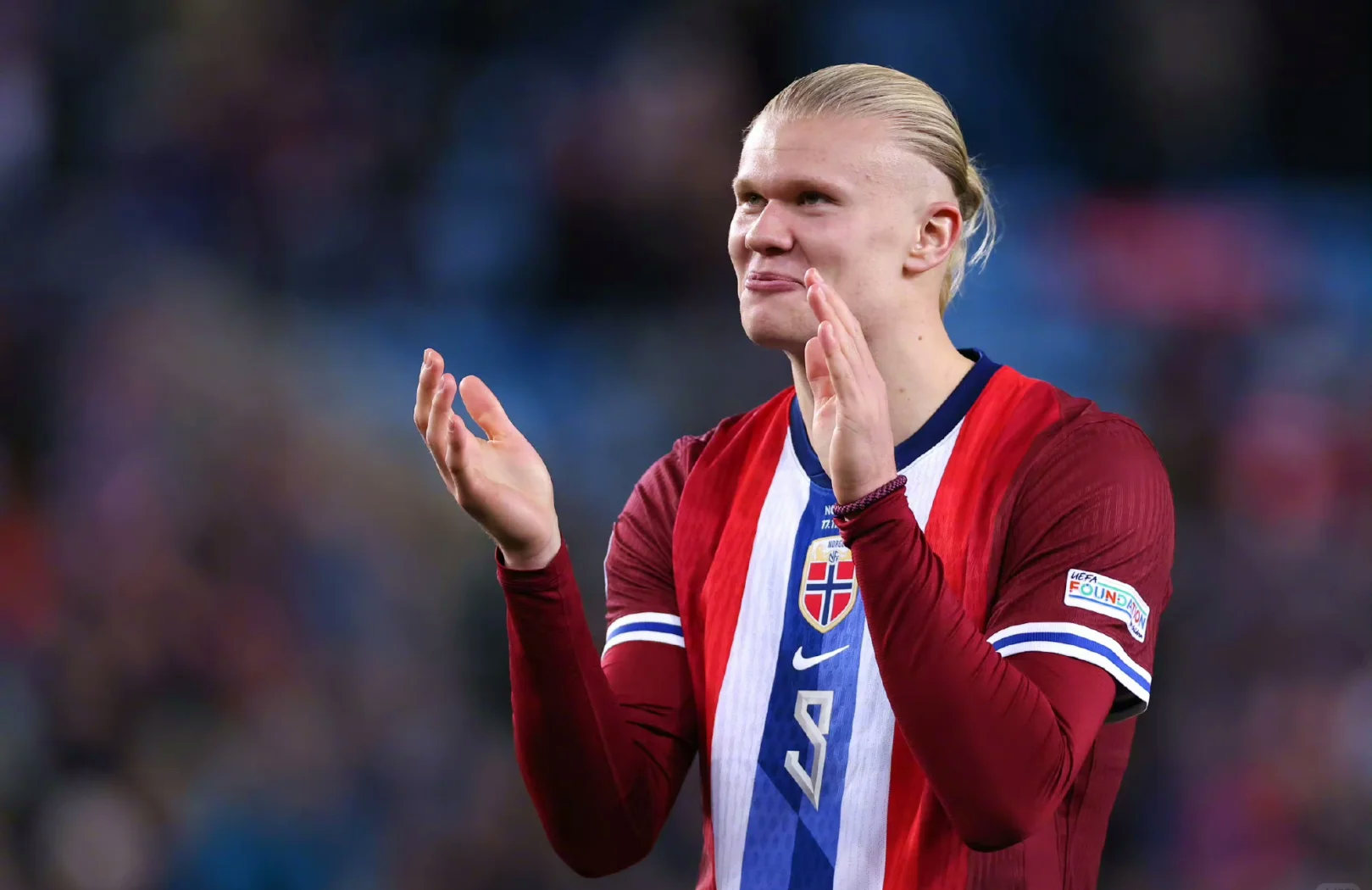 关于瓦伦西亚强势罗马,哈兰德完成帽子戏法的信息 关于瓦伦西亚强势罗马,哈兰德完成帽子戏法的信息