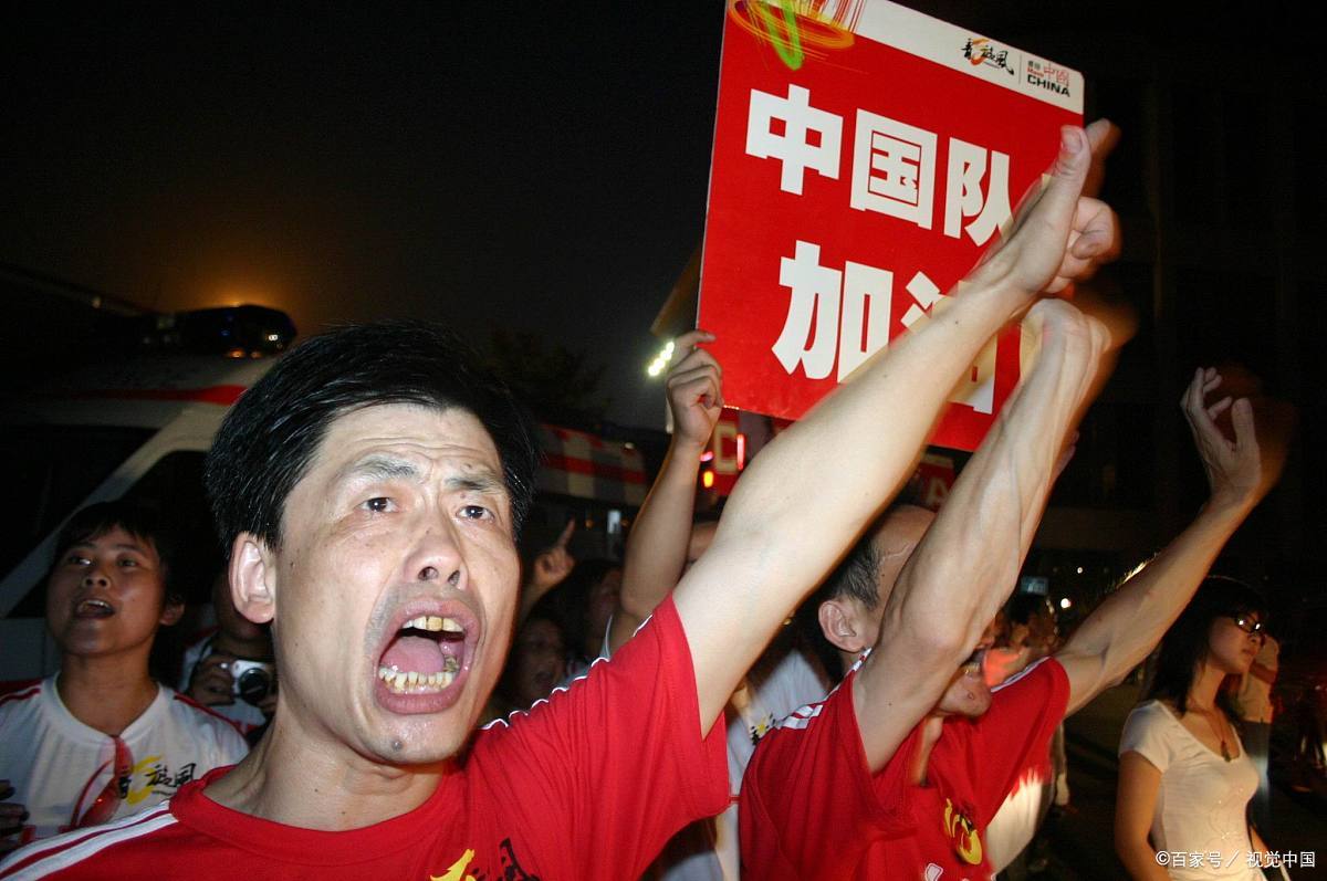 中国队在世界杯中遭遇重大挫折，背水一战难