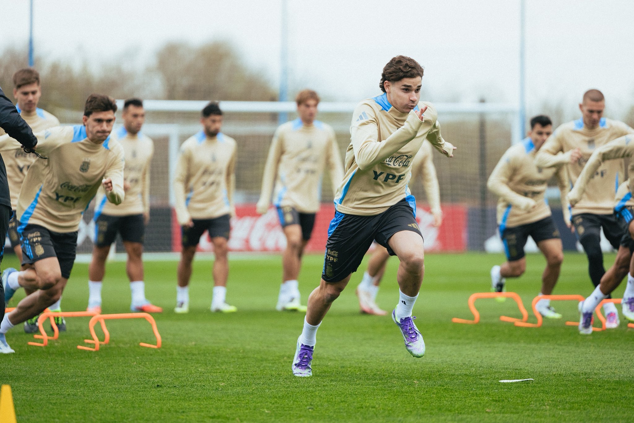 关于阿根廷：比赛对手助我在技术上表现更加优越的信息