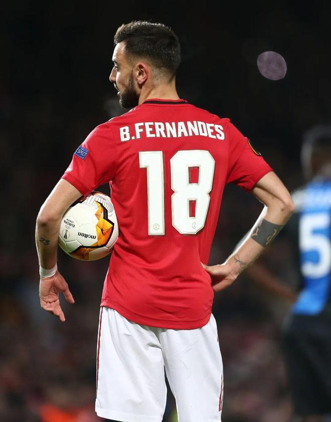 帕德博恩客场告捷，积分榜上升至中下游的简单介绍