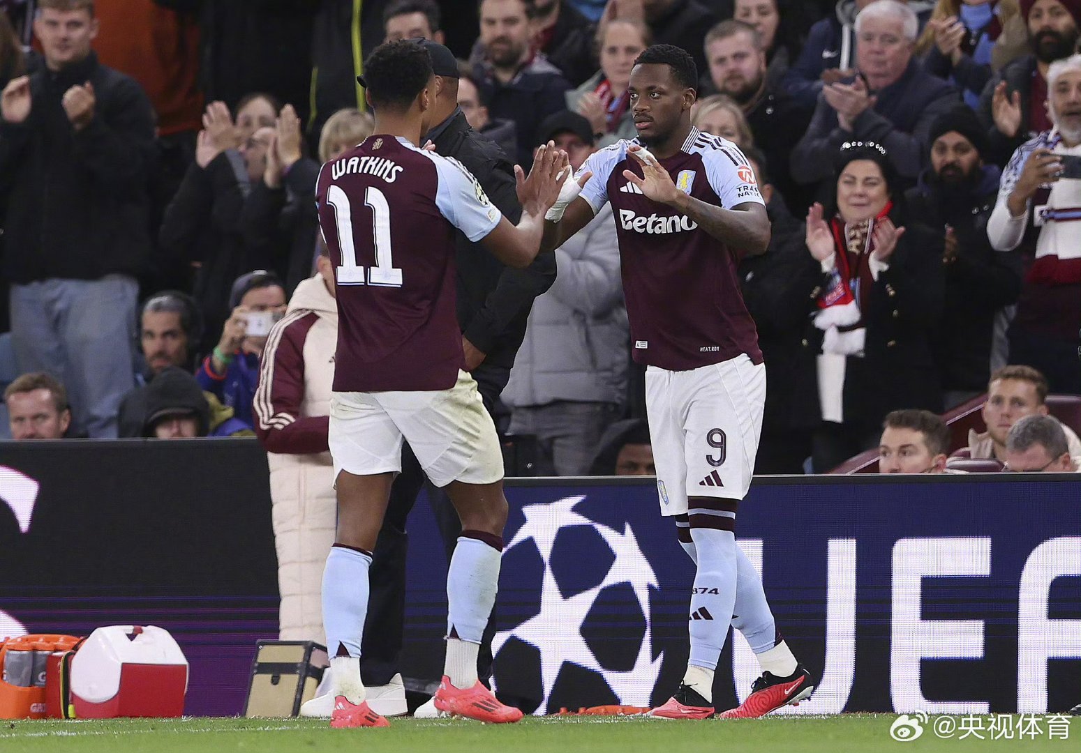 关于阿斯顿维拉击败对手，稳住积分榜位置的信息