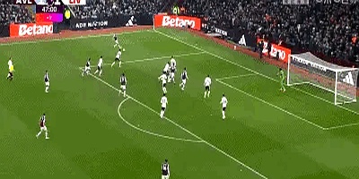 关于阿斯顿维拉击败对手，稳住积分榜位置的信息