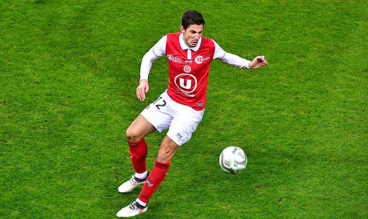 关于桑普多利亚队连胜,排名上升的信息 关于桑普多利亚队连胜,排名上升的信息