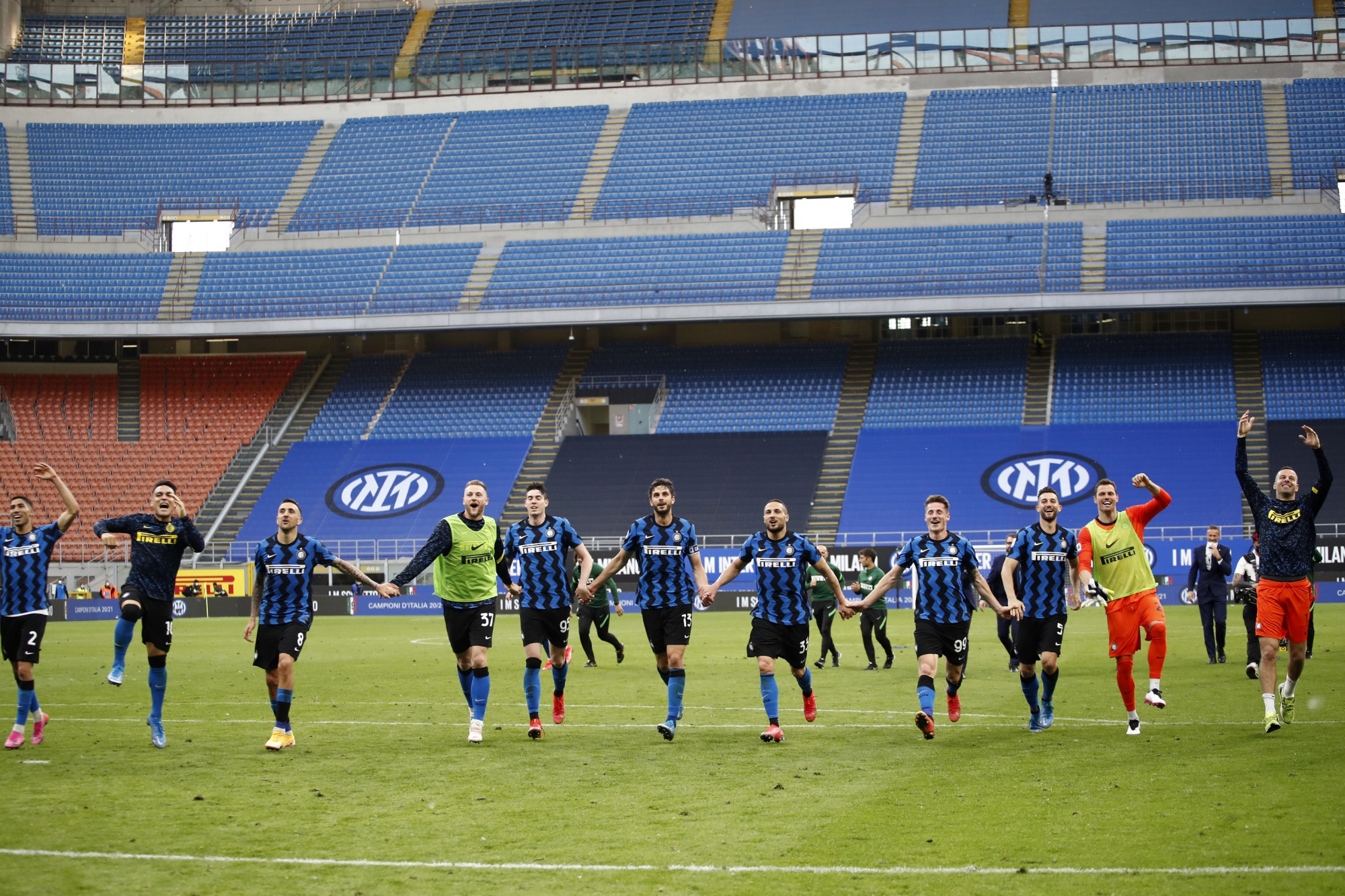 关于桑普多利亚队连胜,排名上升的信息 关于桑普多利亚队连胜,排名上升的信息