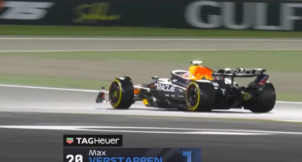 关于迈凯伦险胜哈斯车队,维斯塔潘带队取胜的信息 关于迈凯伦险胜哈斯车队,维斯塔潘带队取胜的信息