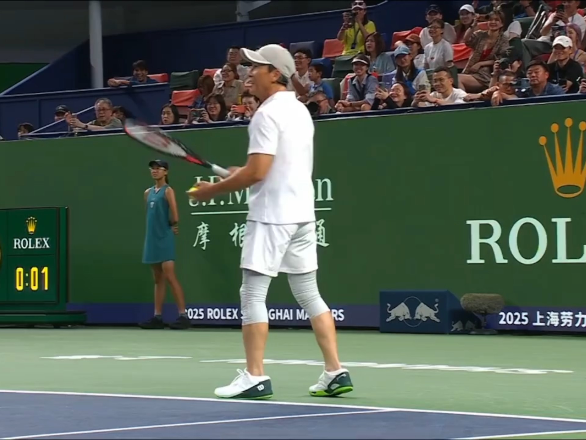 美国网球队逆转德国网球队，费德勒绝境逆转的简单介绍