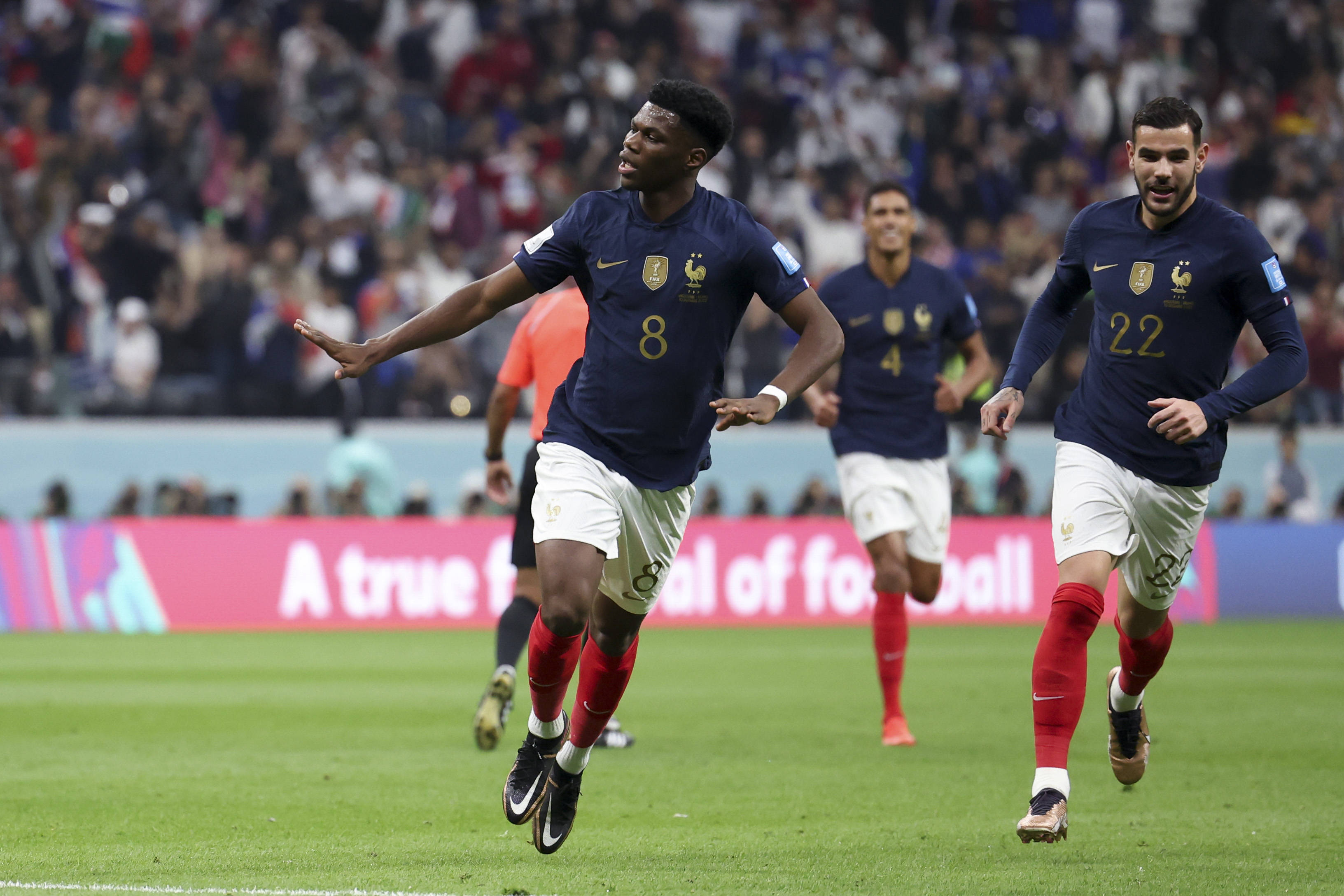 包含巴黎横扫西班牙，博格巴2关键制胜的词条