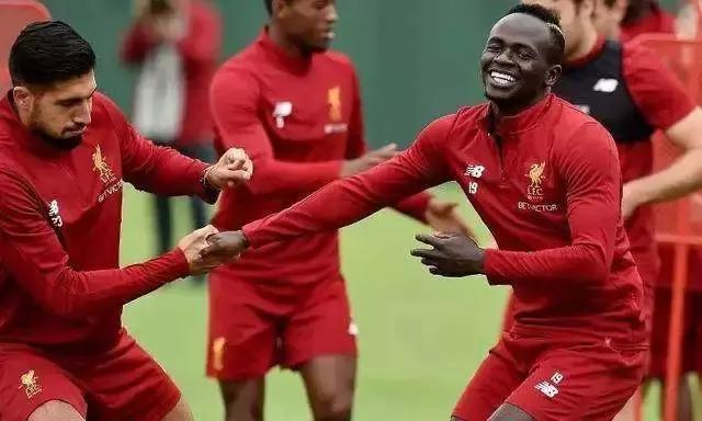 包含塞内加尔强势西班牙，布鲁诺完成帽子戏法的词条