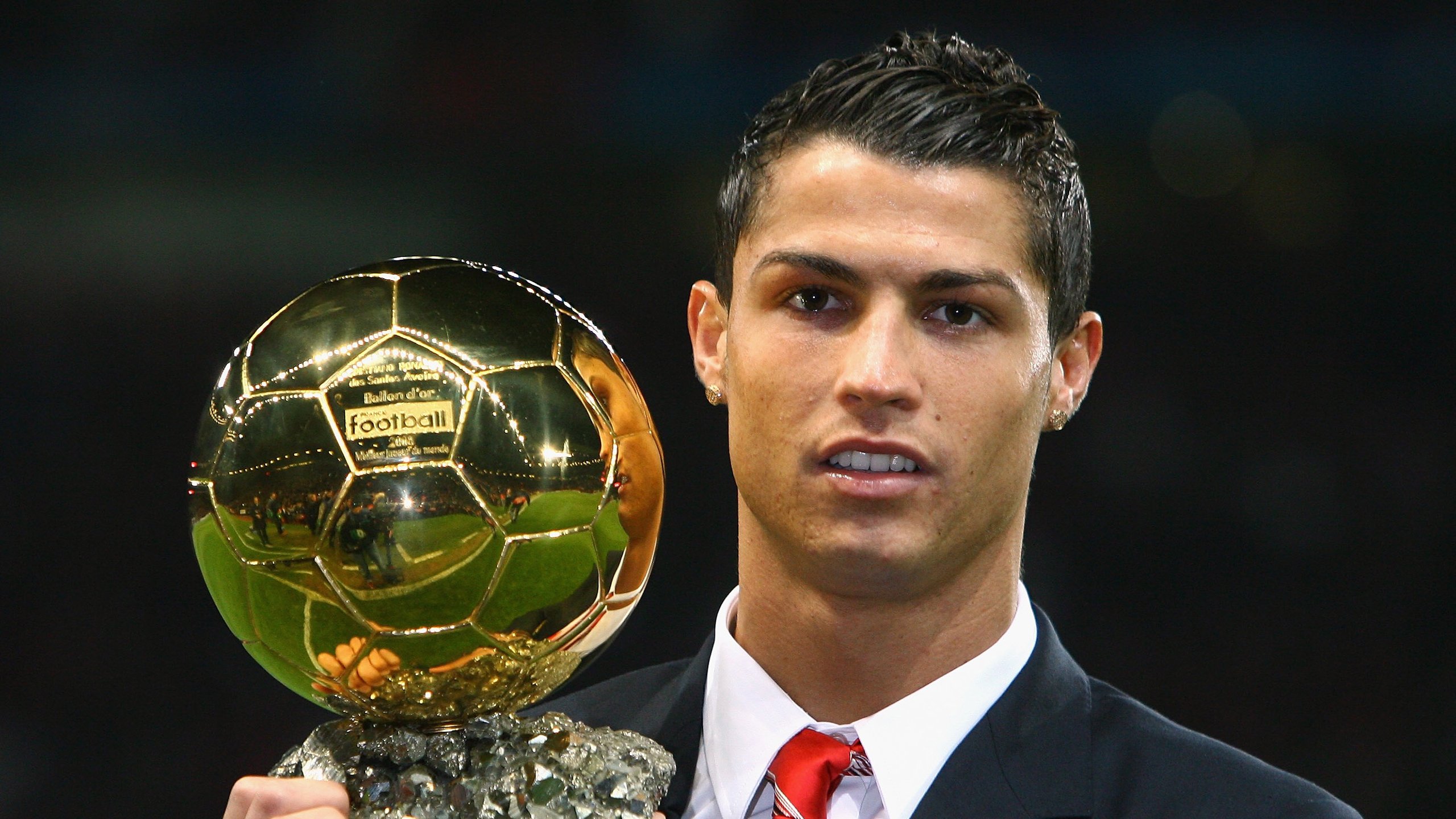 北欧风暴与东方羽翼，当丹麦足球绝杀德国，陈雨菲在赛场绽放